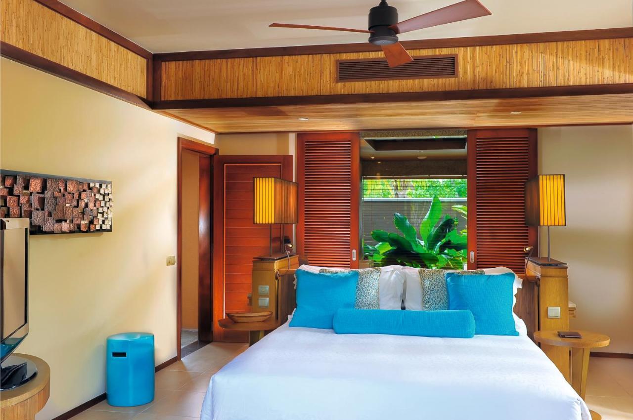Constance Ephelia Hotel Port Glaud Екстериор снимка A bedroom at the W Maldives