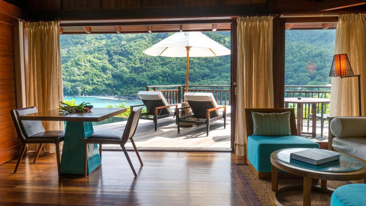 Constance Ephelia Hotel Port Glaud Екстериор снимка A view of the Andaman Sea from a suite at the resort